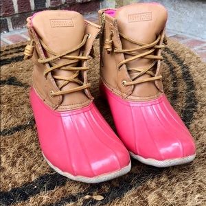 Sperry Hot Pink & Cognac Duck Boots